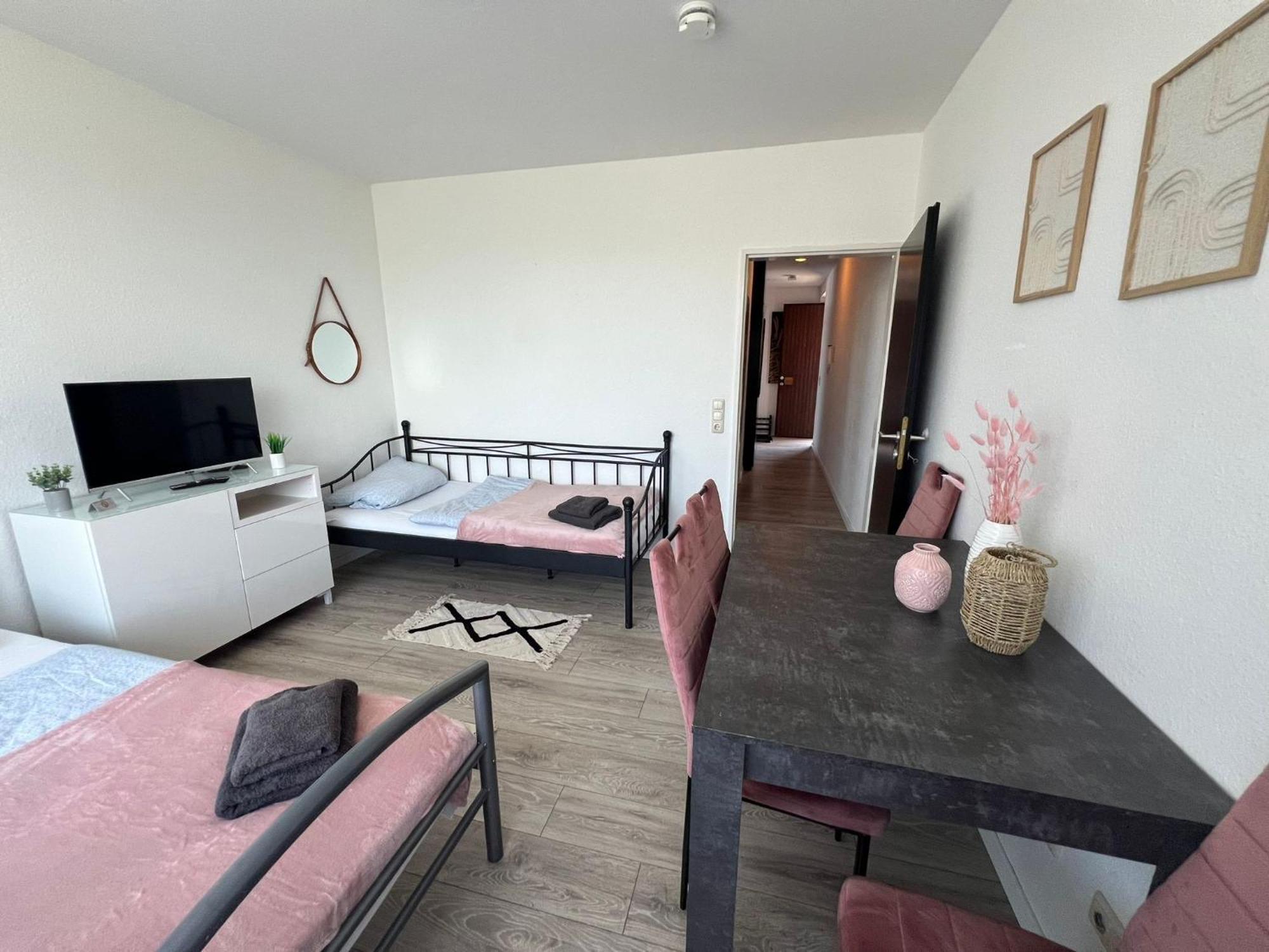 2 Zimmer Monteurwohnung Nr.3 In Marburg Luaran gambar